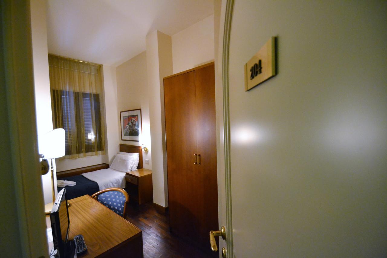 Hotel Posta Cecina (Livorno) Exterior foto