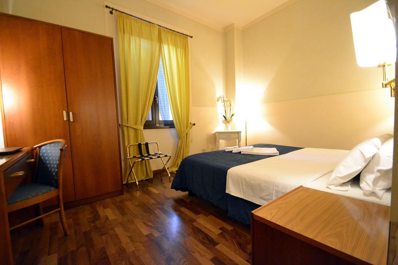 Hotel Posta Cecina (Livorno) Exterior foto